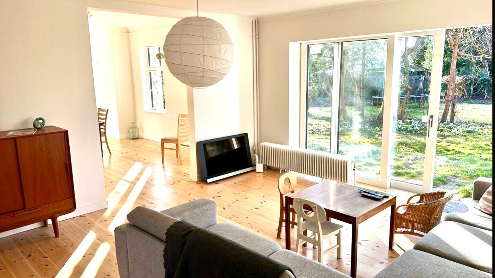 Villa Apartment Near Lousiana Humlebæk Екстериор снимка